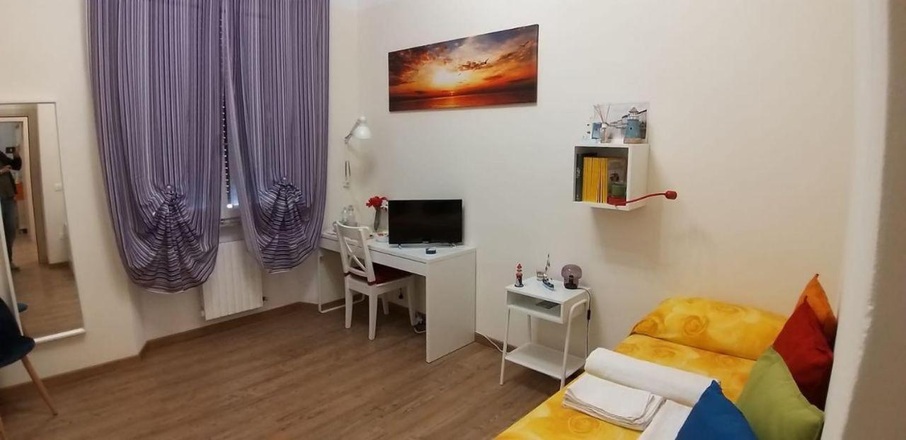 La Casa Dei Nonni Apartamento Livorno Exterior foto